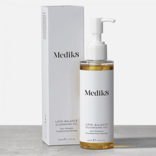 Medik8 Lipid - Balance Cleansing Oil Jedwabisty olejek do demakijażu 140 ml.jpg