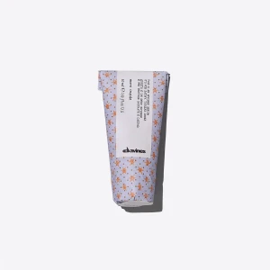 Davines More inside Invisible Serum Dyskretne Serum do stylizacji z satynowym efektem 50 ml