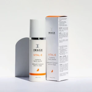 Image VITAL C Hydrating Facial Cleanser 12% kremowy preparat oczyszczający z 12% wit C jako mleczko lub z wodą 170 g