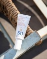 pol_pl_Korres-YOGHURT-koloryzujacy-krem-ochronny-do-twarzy-SPF50-10610_3.jpg