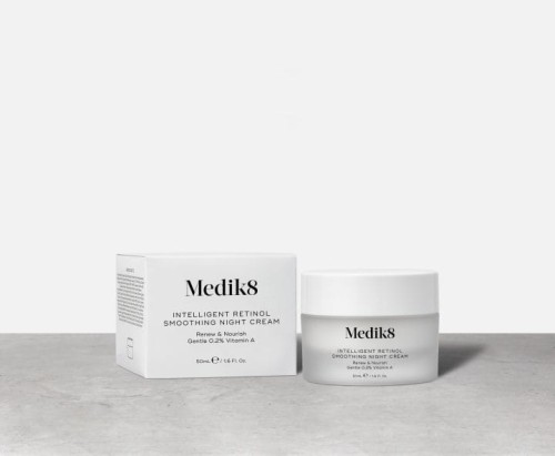 Copy-of-Intelligent-Retinol-Smoothing-Night-Cream-With-Carton-Grey-Background-ROW-For-Web-720x592.jpg